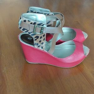 Kenneth Cole Reaction Leopard and Red Wedges